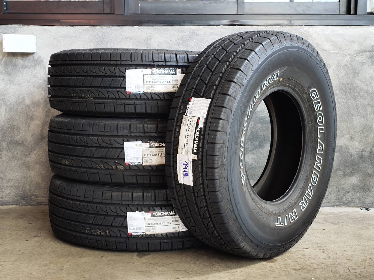 YOKOHAMA GEOLANDAR H/T 31X10.5R15 LT ต้องการส่วนลดราคาพิเศษ กรุณาสอบถาม
