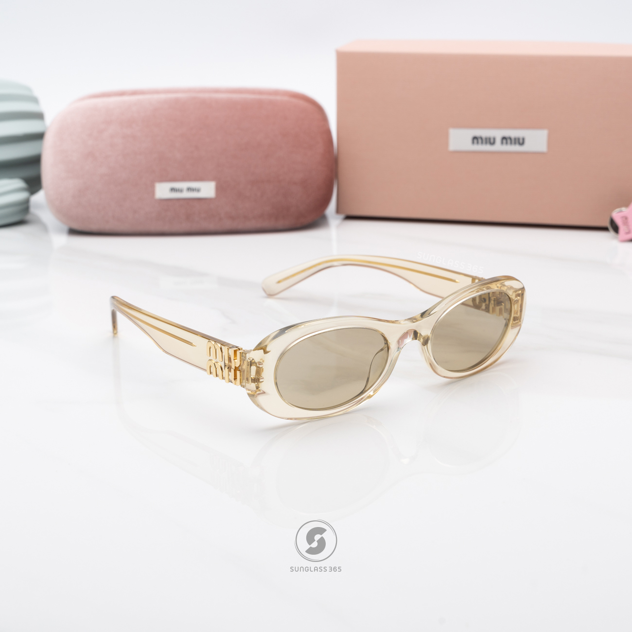 แว่นกันแดด Miu Miu MU06ZS 11T40F