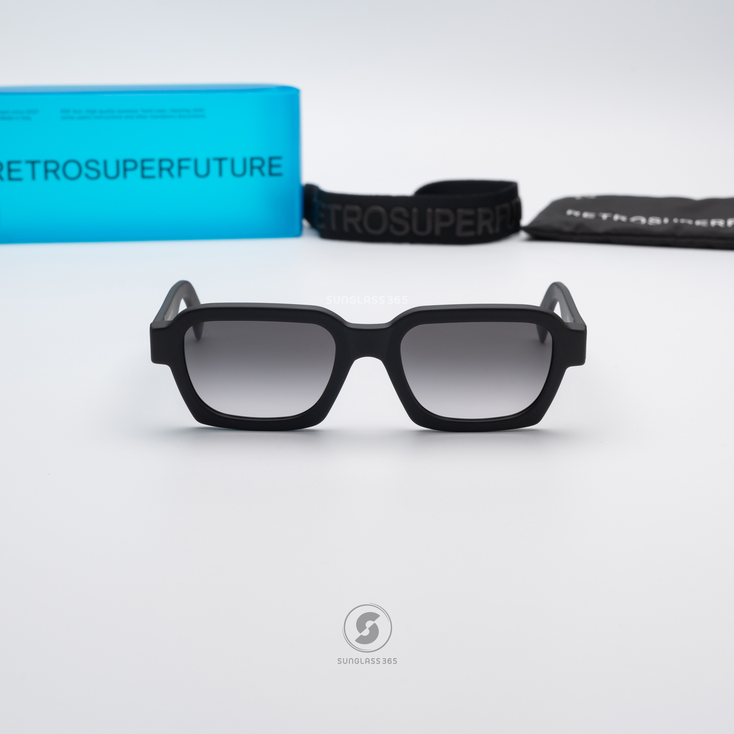 แว่นกันแดด SUPER SP BAJ Caro Limited Edition Black P04