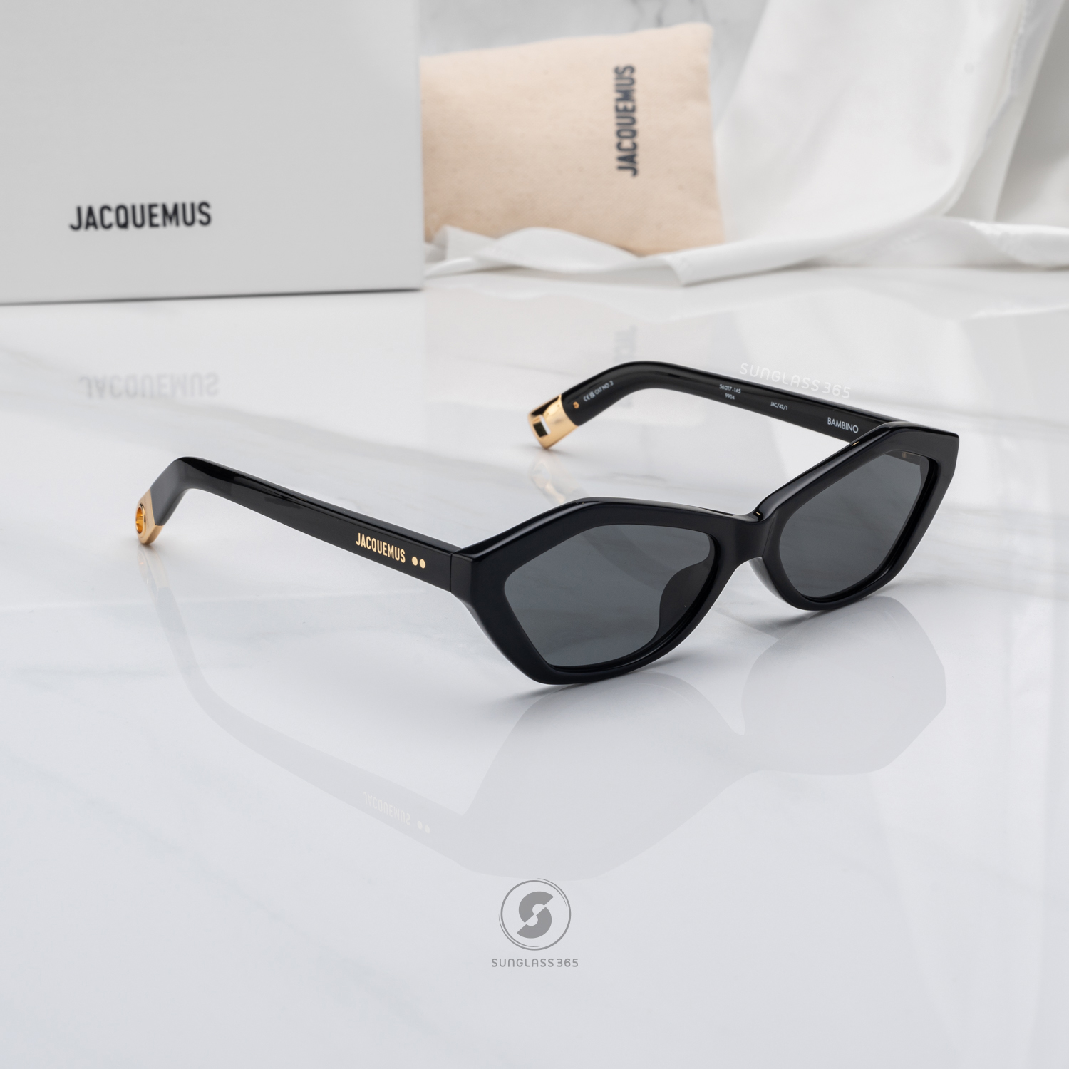 แว่นกันแดด JACQUEMUS BAMBINO JAC42 C1