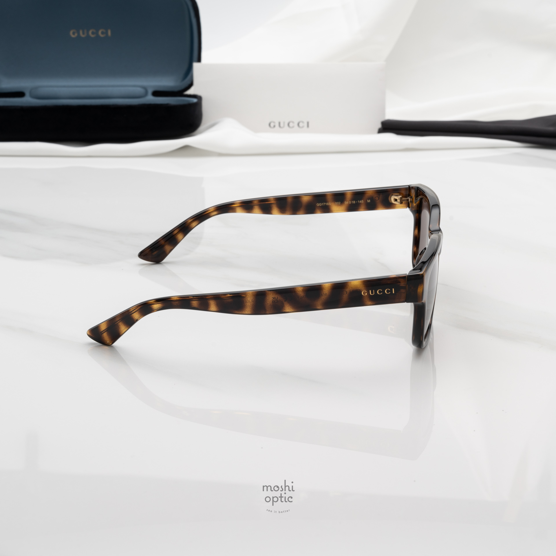 แว่นกันแดด Gucci GG1716S 002
