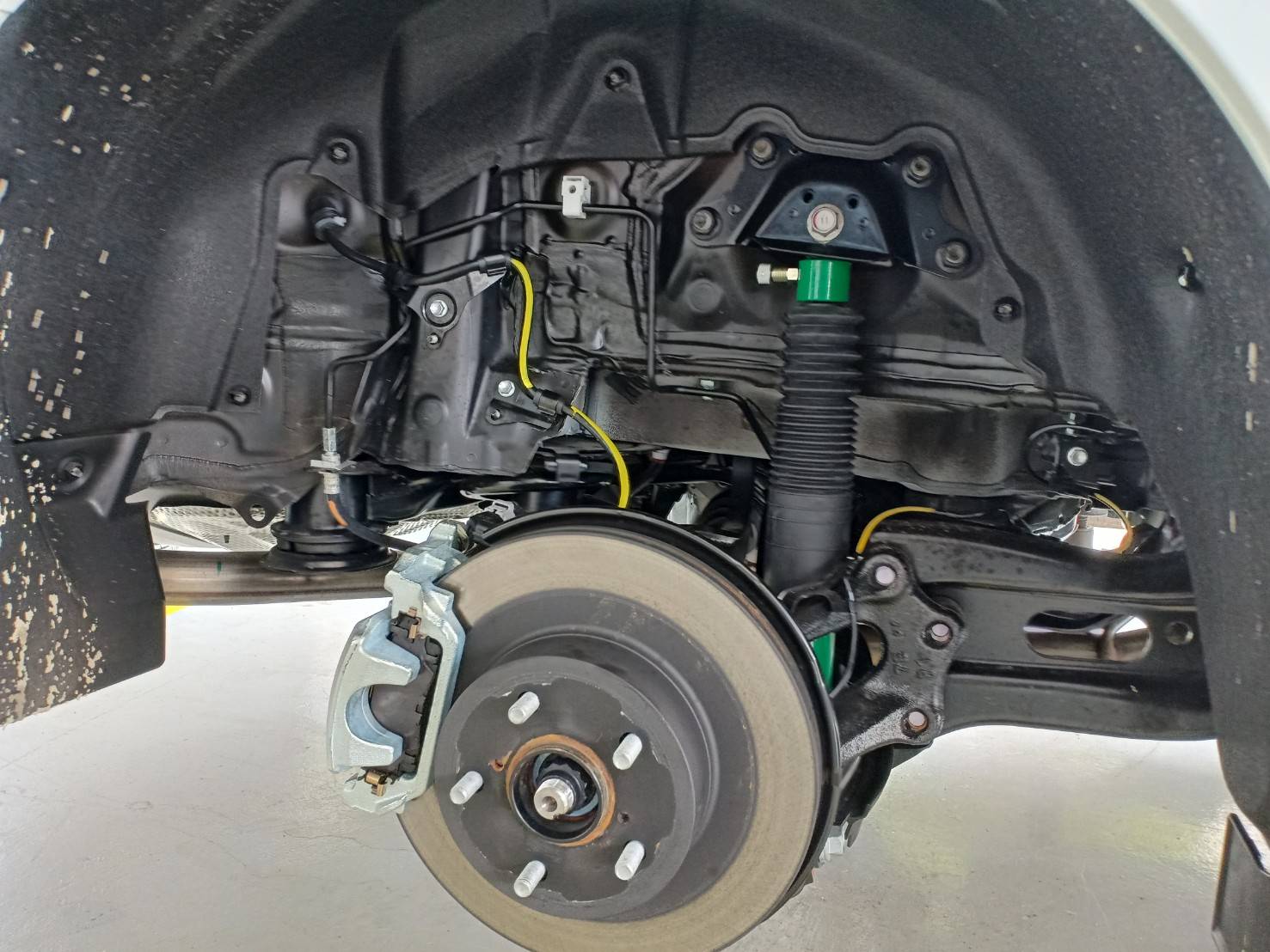 MODELISTA-II ตัวใหม่ล่าสุด ขอบ19 พร้อมยาง ลดสุดๆ