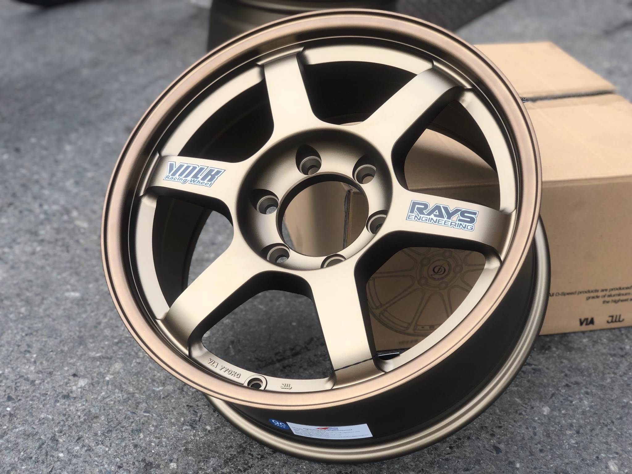 TE37SUV ตัวใหม่ล่าสุด ใส่กะบะ รถตู้ ไม่ยื่น