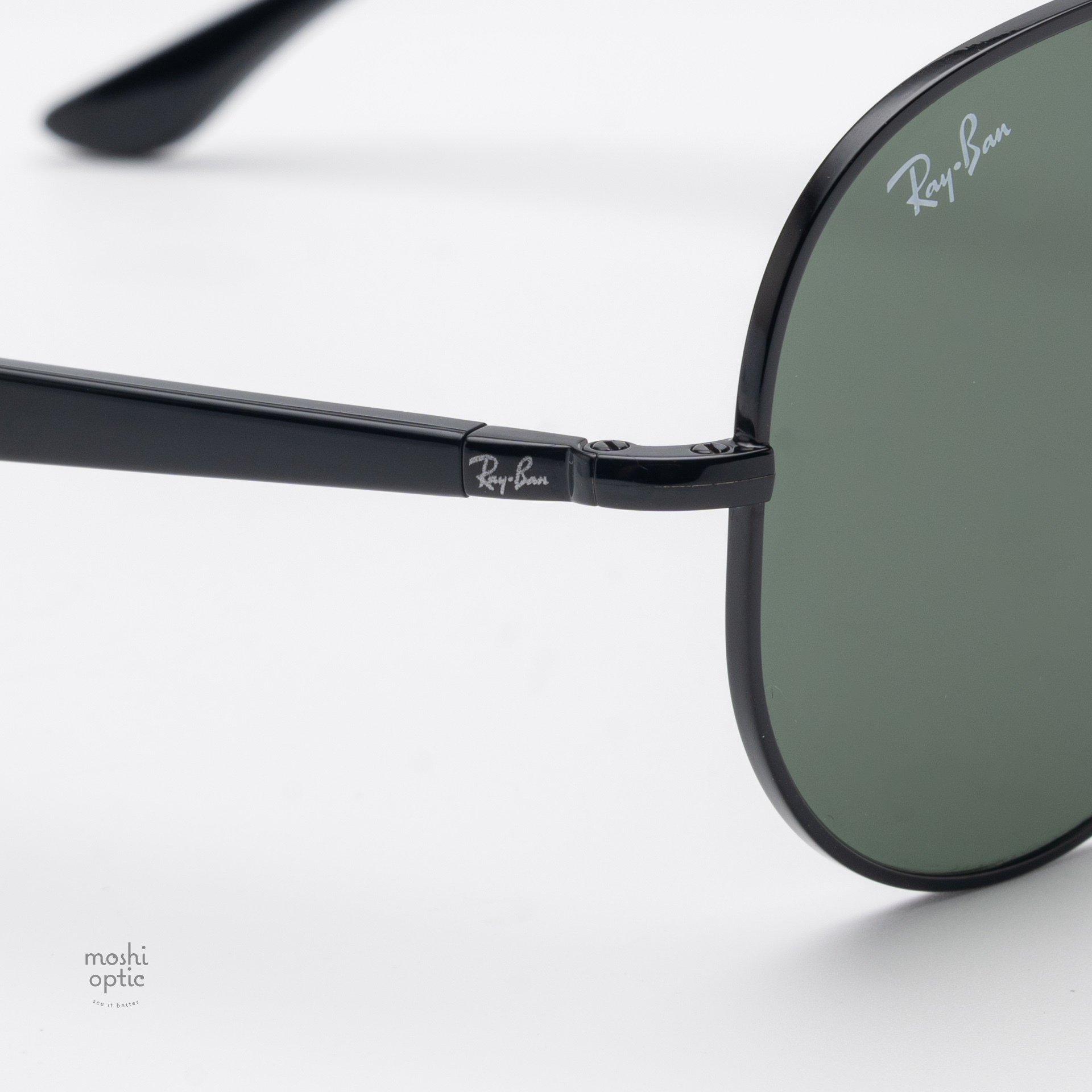 Ray Ban RB3675 001/31 Black Green