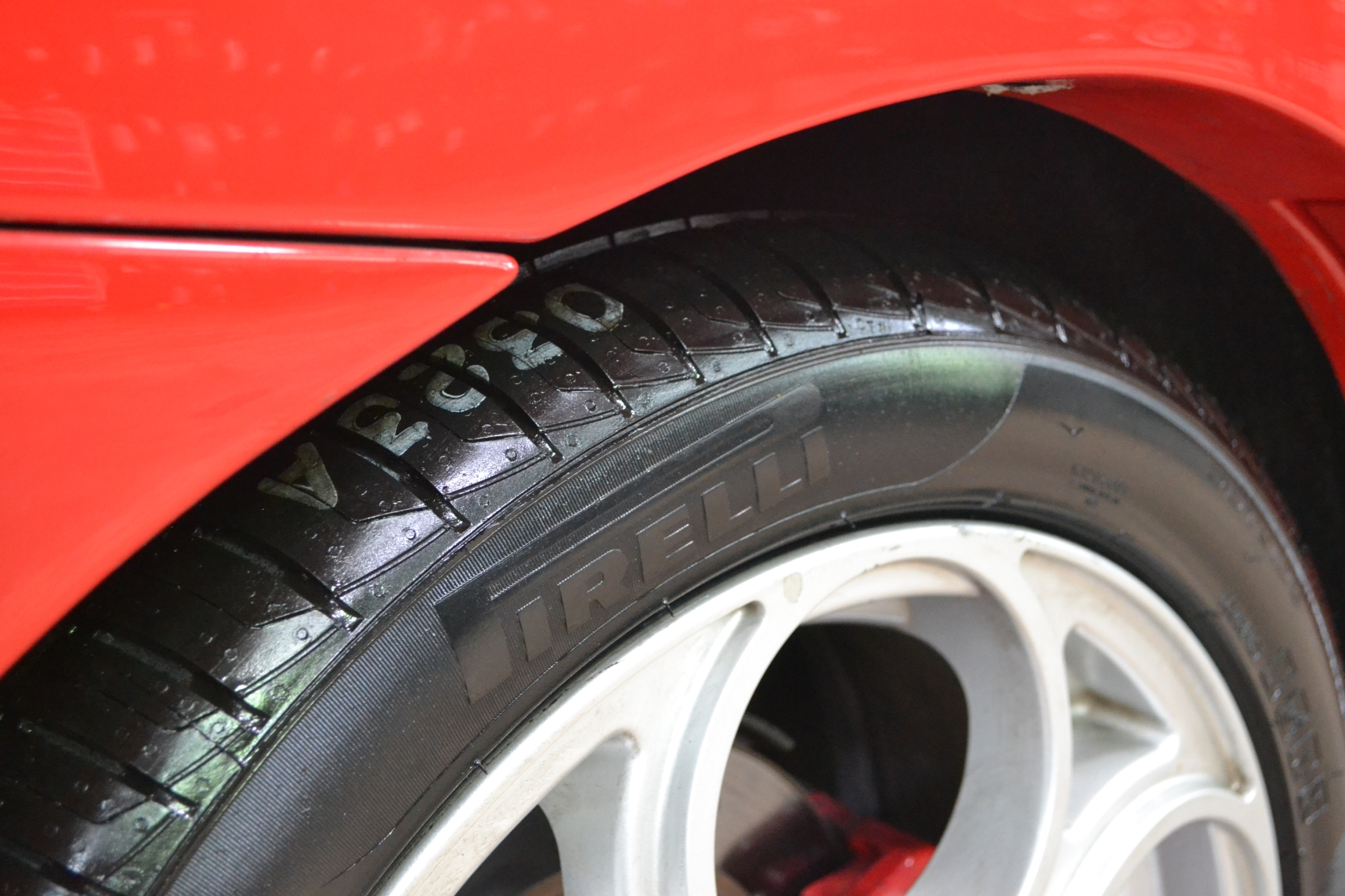 PIRELLI P1 225-45-17 ซื้อ2แถม2 ลดราคาพิเศษ