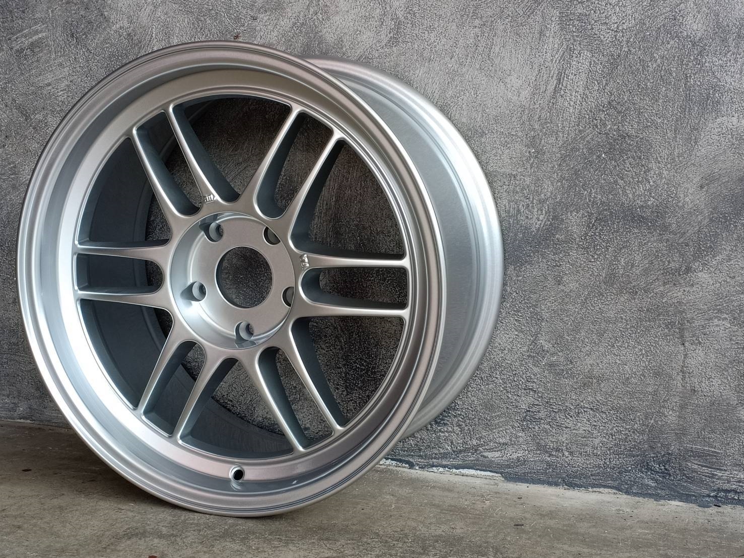 TK-F1 (TM-187) 17X8 5X114.3 30 73.1 HIGH GLOSS SILVER