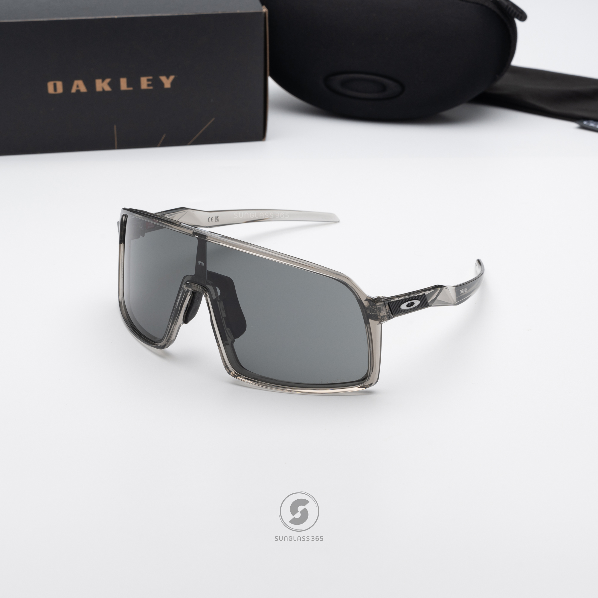 OAKLEY OO9406A-19 Sutro(A) Transparent Grey Ink Prizm Grey