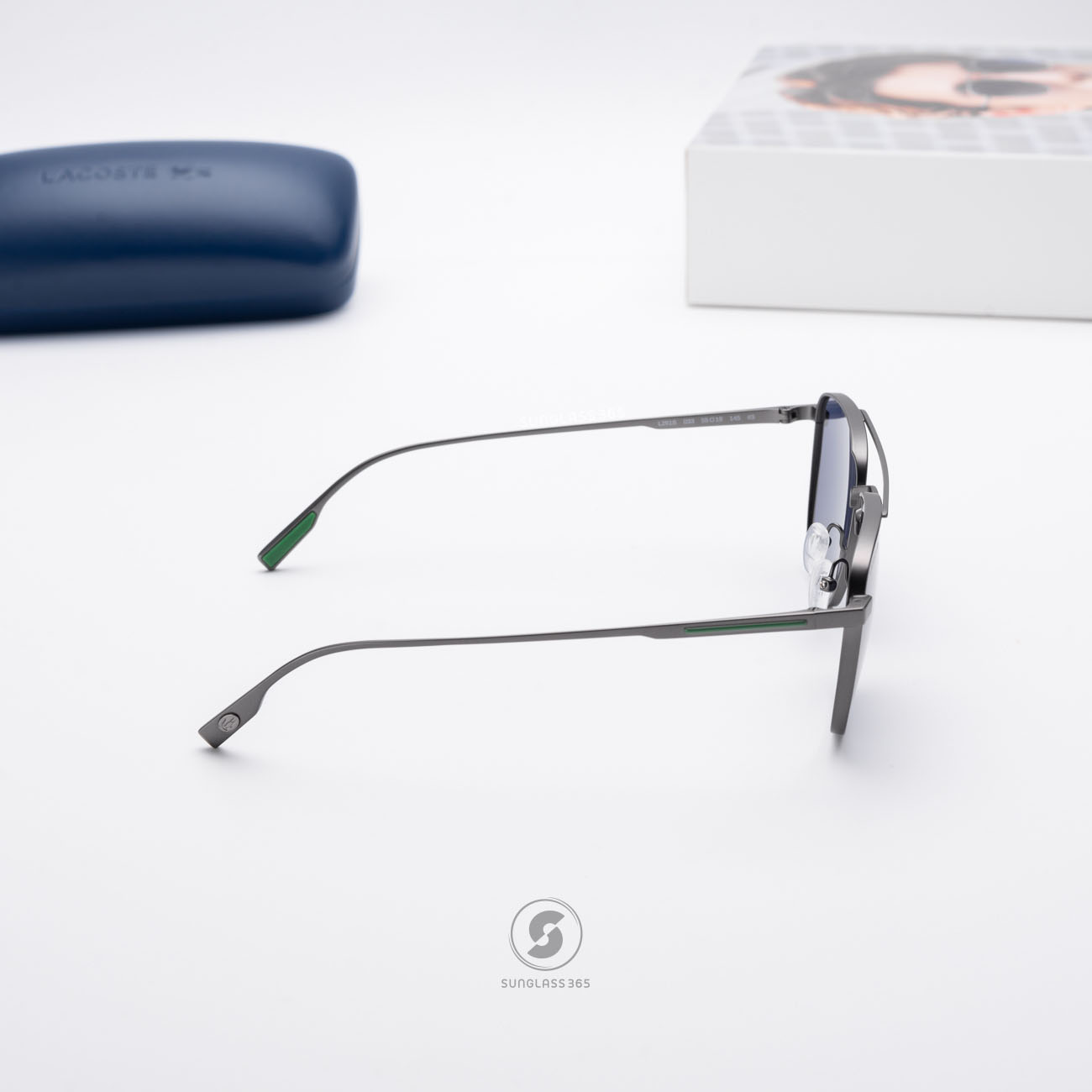 แว่นกันแดด Lacoste L261S 033