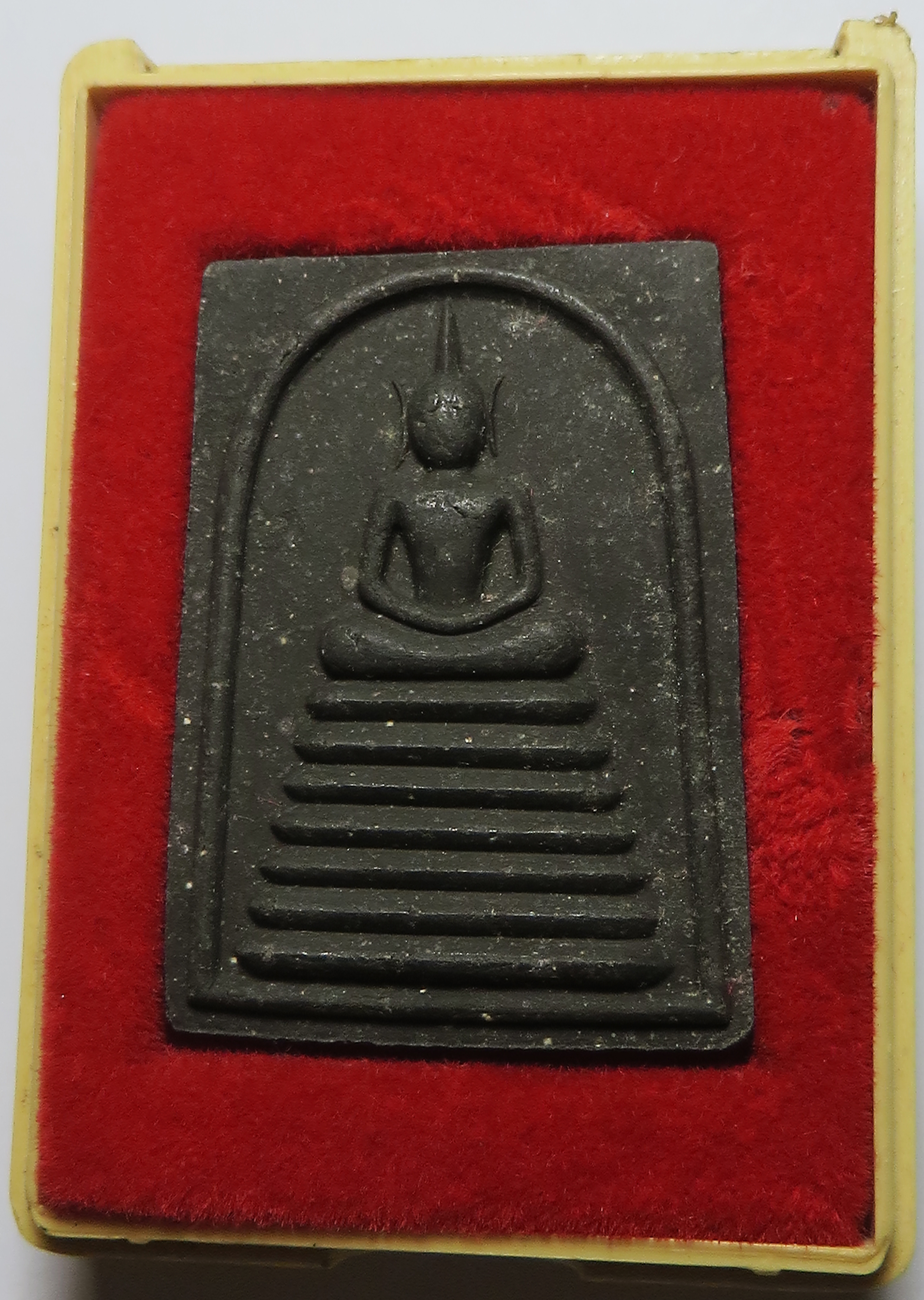 507 พระสมเด็จ หลวงปู่คร่ำ วัดวังหว้า จังหวัดระยอง รุ่น 100 ปี พ.ศ.2540 กล่องเดิมจากวัด ฝาหาย (ส่งฟรี ทั่วประเทศ + รับประกันพระแท้)