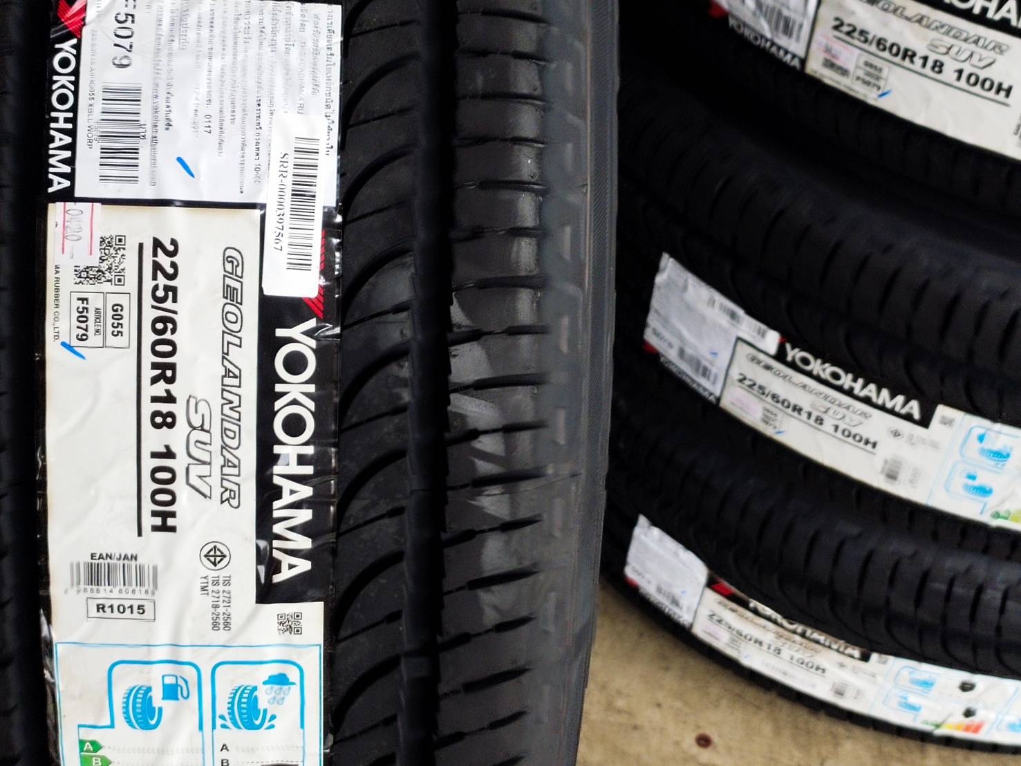 YOKOHAMA GEOLANDAR SUV G055 225/60R18