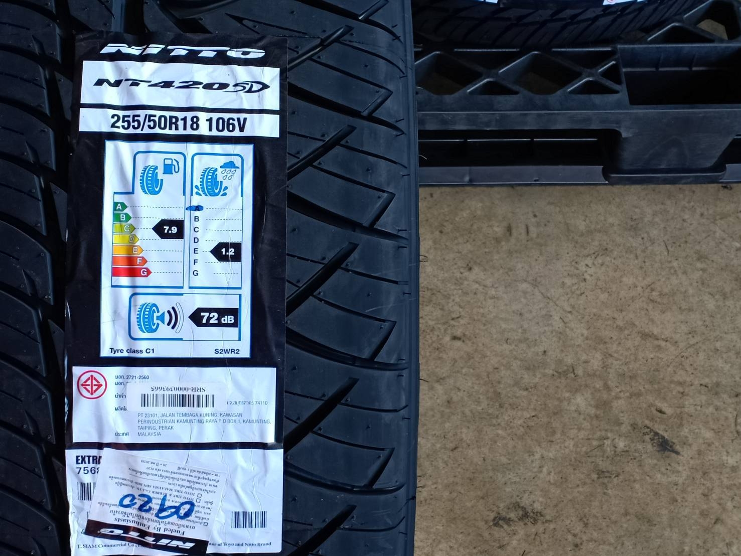 NITTO 255/50R18 NT 420SD 106V MADE IN MALAYSIA