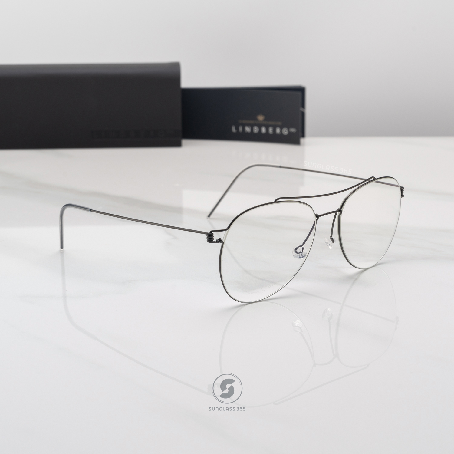 แว่นสายตา Lindberg Air Titanium Rim 028 14B9T SONNY U9