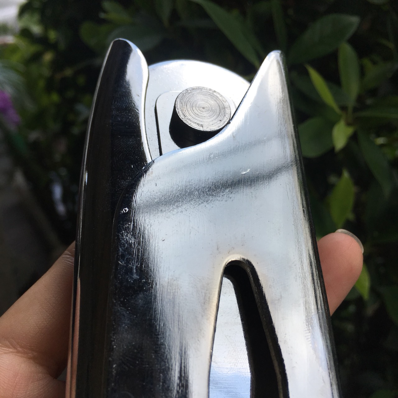 เครื่องปั๊มนูนพร้อมส่ง / Handle me with care