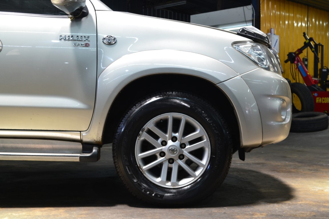 BRIDGESTONE HT684II 255/65-17 เส้น 4900 ปกติ 7500 บาท