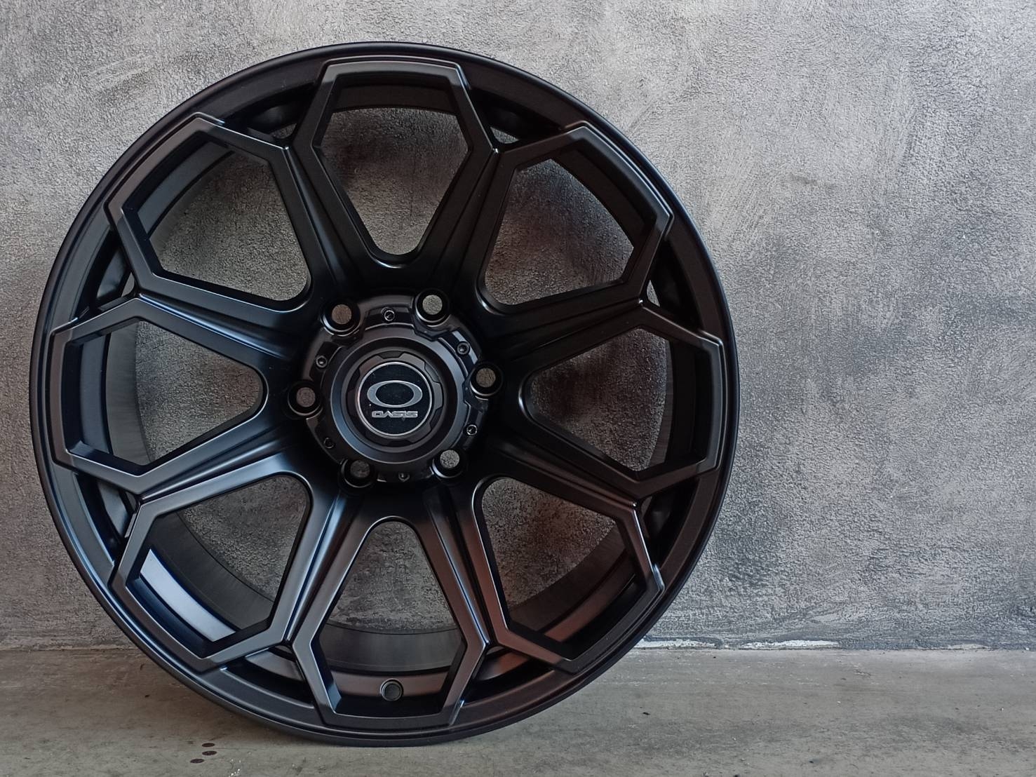 PLAY 18X9 PCD 6X139.7 ET+15 CB.106.1 สี MB