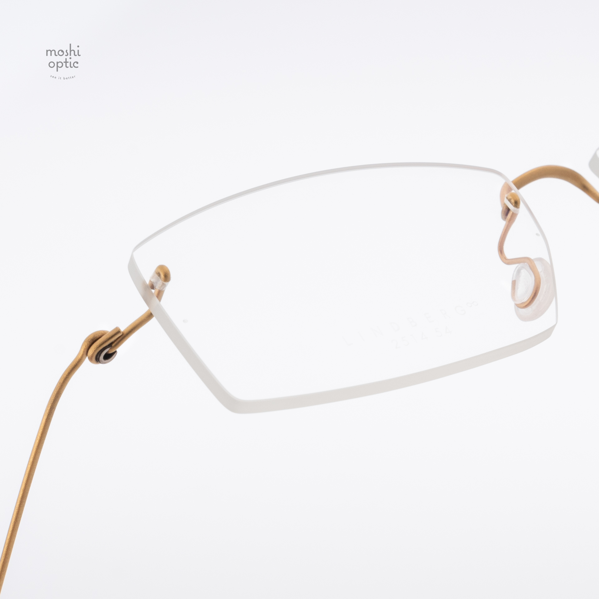 แว่นสายตา Lindberg Spirit Titanium SPI2514 040 1505L GT