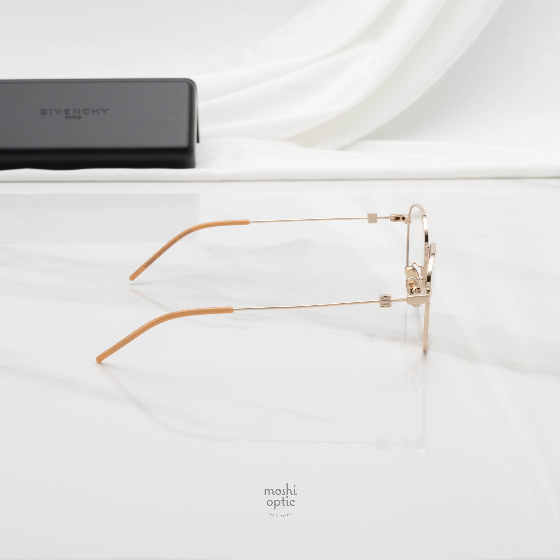 แว่นสายตา Givenchy GV50072U 032