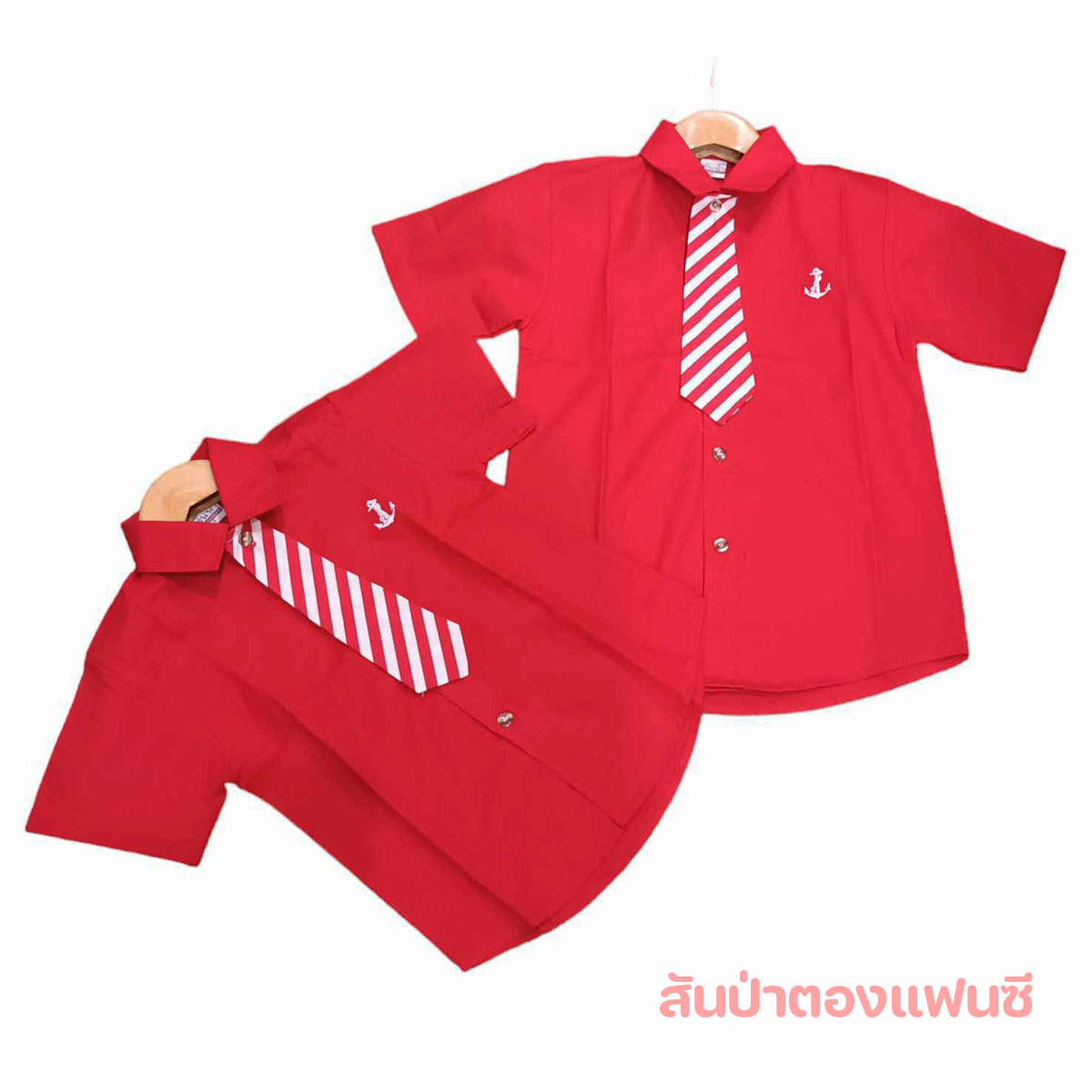 เสื้อเชิ้ตเด็กคริสต์มาส เสื้อเชิ้ตธีมขาวแดง เสื้อแขนสั้นสีแดงพร้อมเนคไท