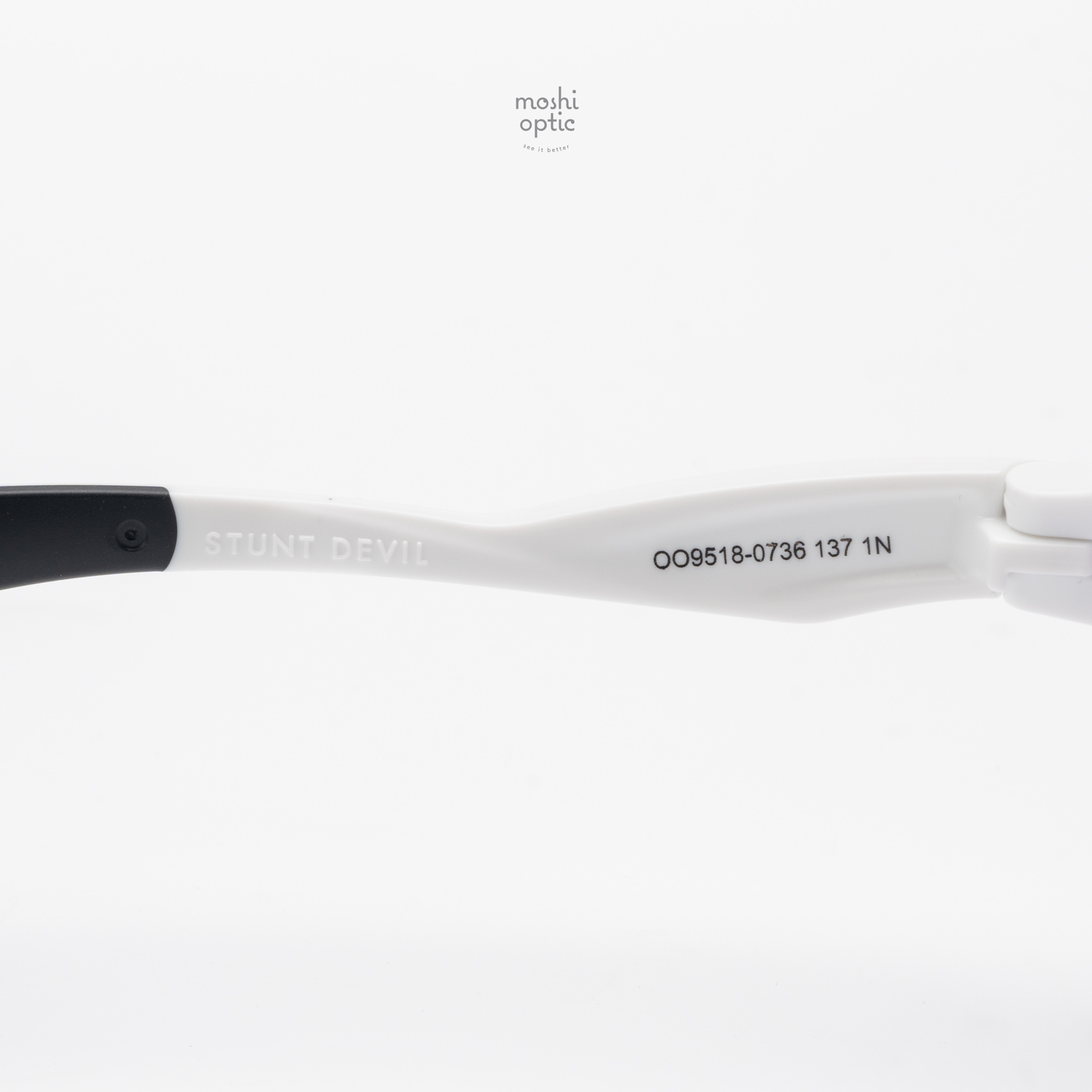 OAKLEY STUNT DEVIL S OO9518-07 Matte White Prizm Low Light