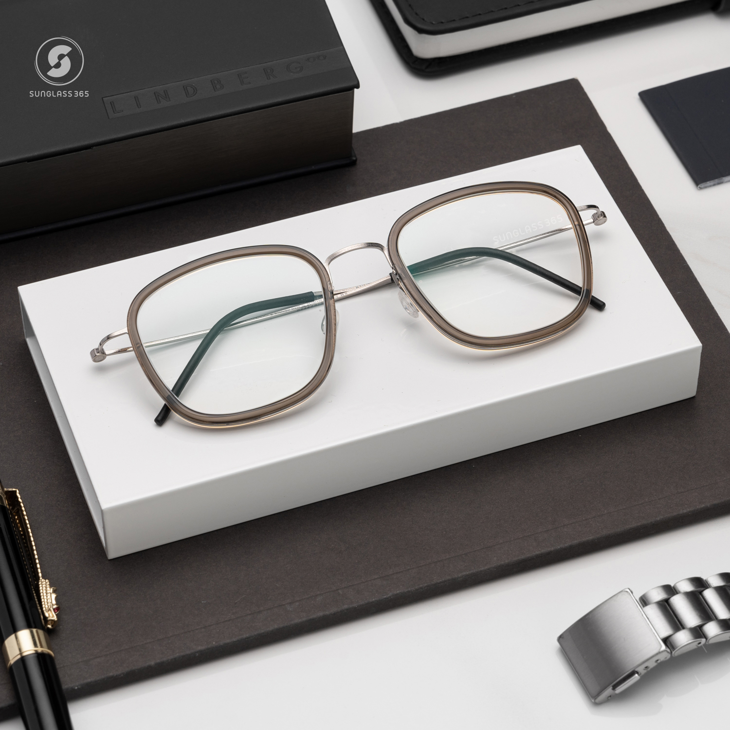 แว่นสายตา Lindberg Thintanium 018 14B9T 5801 T850 P19