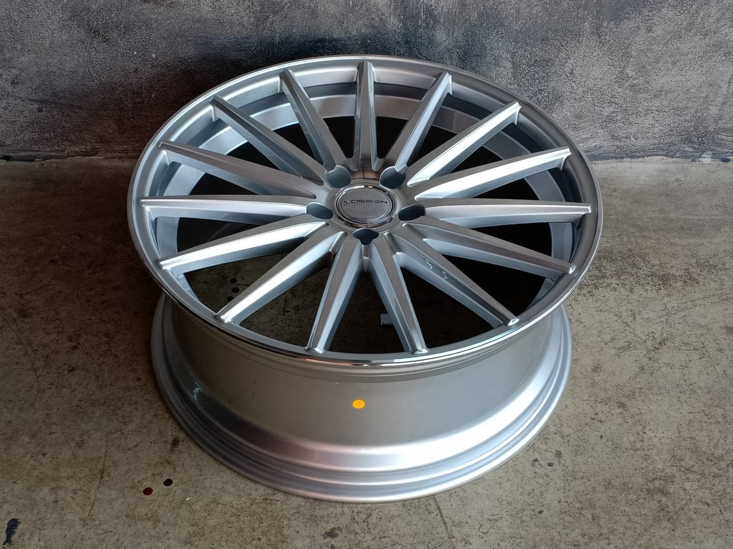 ล้อมาใหม่ VOSSEN VFS2 ขอบ20 ราคาพิเศษ