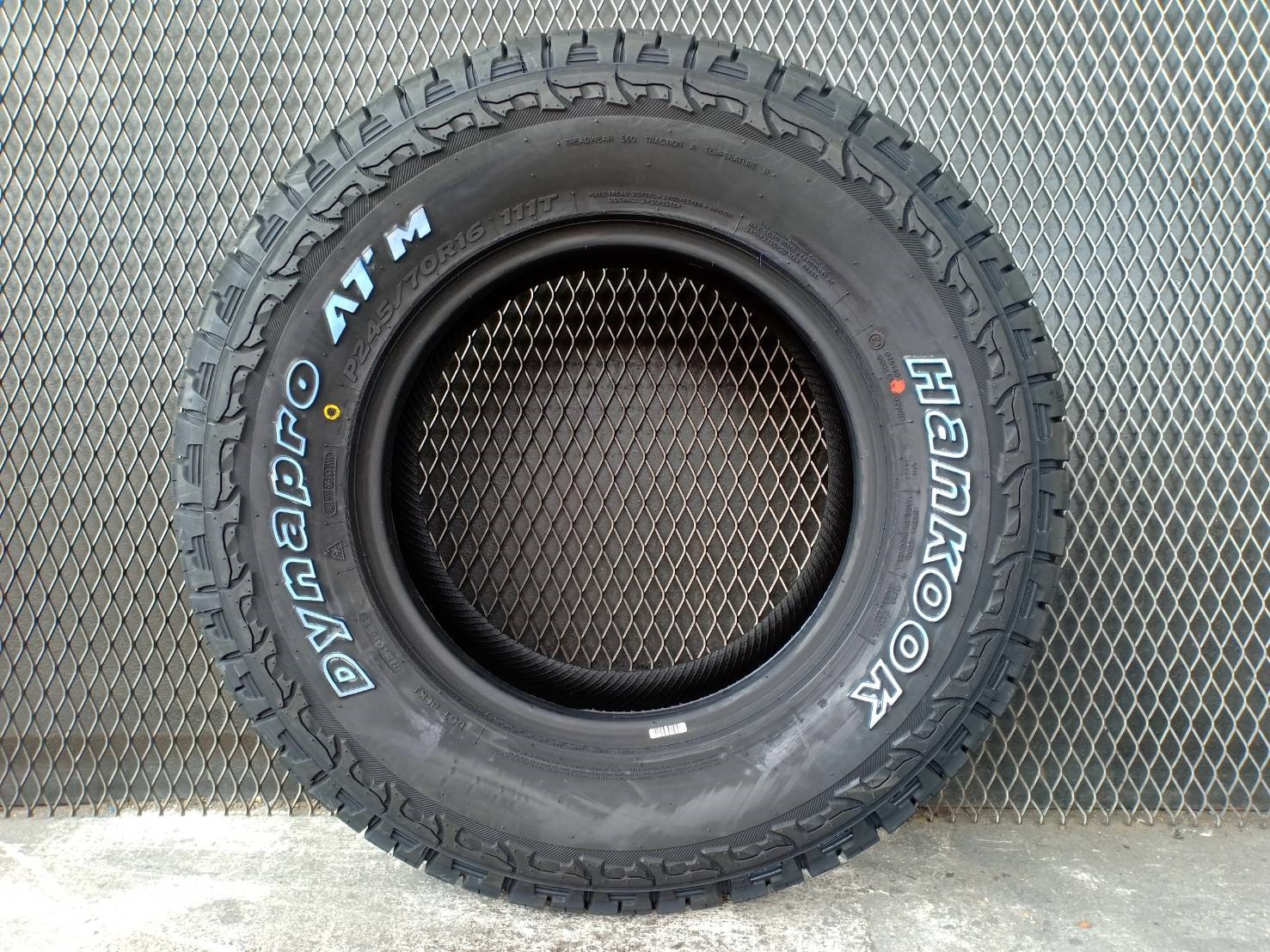 ยางใหม่ปี19 HANKOOK ATM 245/70-16 ราคาถูก