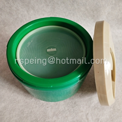 โถพลาสติกเก็บอาหารเก็บความร้อน/เย็น ขนาดใหญ่ สีเขียว/ครีม สไตล์วินเทจ LAPLAST Made in Italy (Laplast Per Alimenti)