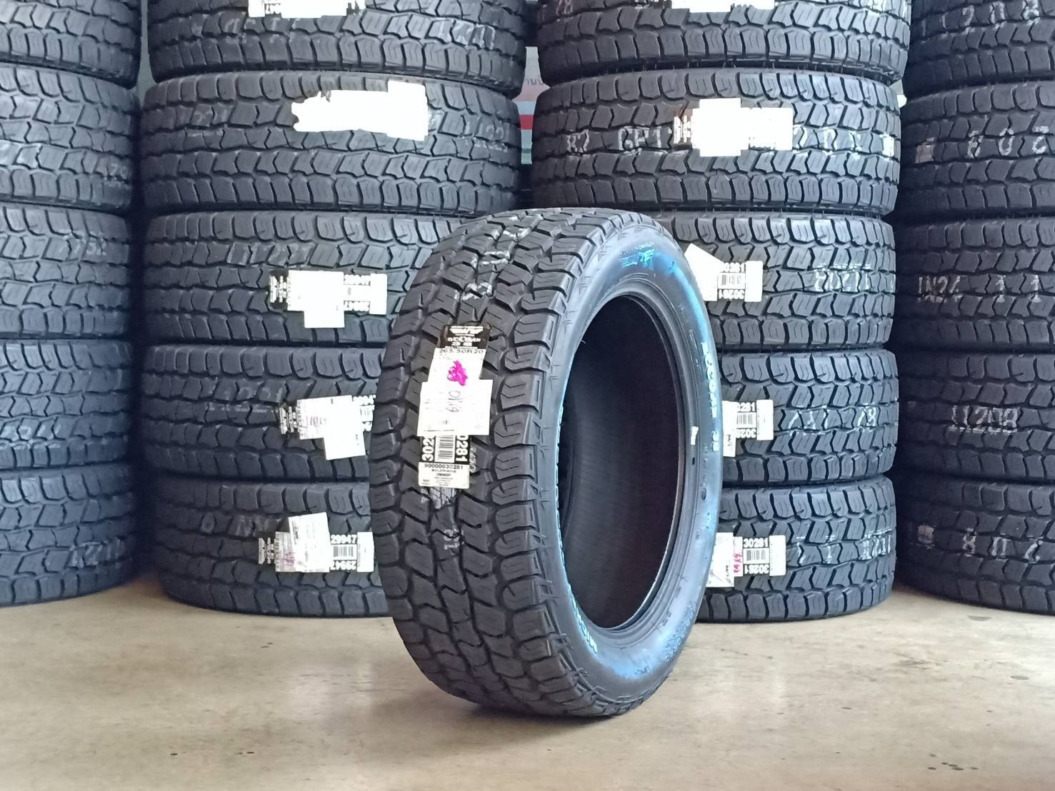 ยางเข้าใหม่ ลดราคา MICKEY THOMPSON DEEGAN 38AT 265/50R20 111T Y19