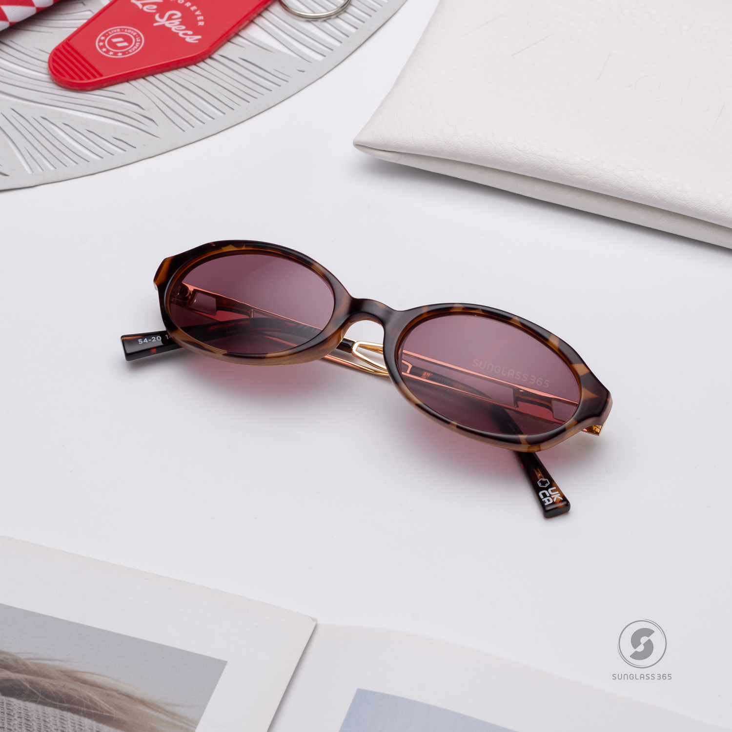 แว่นกันแดด Le Specs LSP2452436 LUNITA Tort