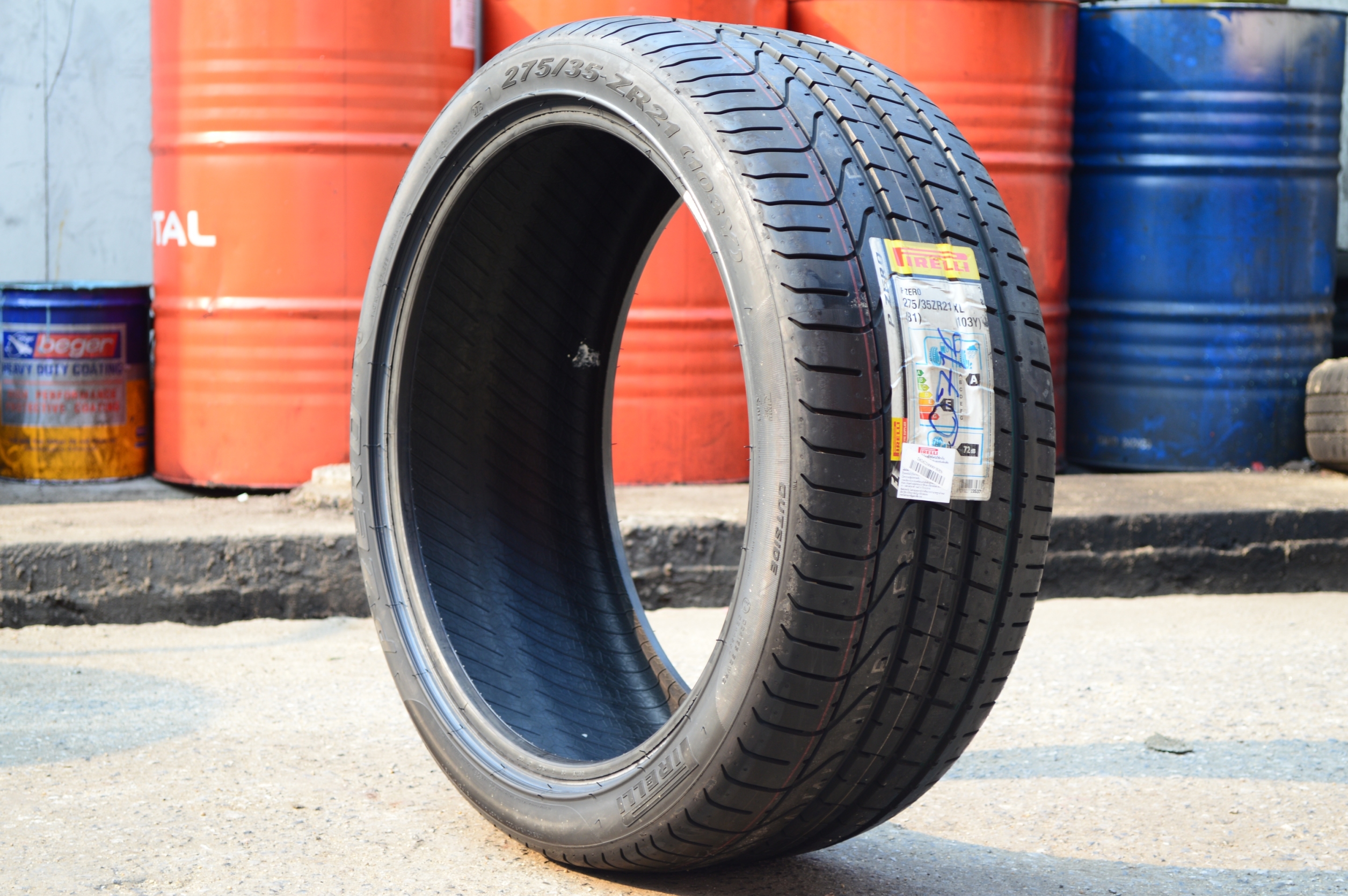 PIRELLI ZERO 275/35-21 เส้น 12500 ปกติ 21000