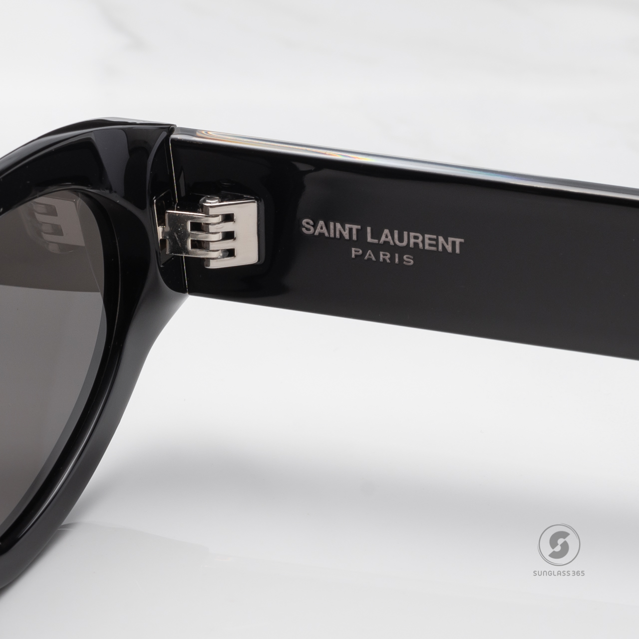 แว่นกันแดด YVES SAINT LAURENT SL618 001