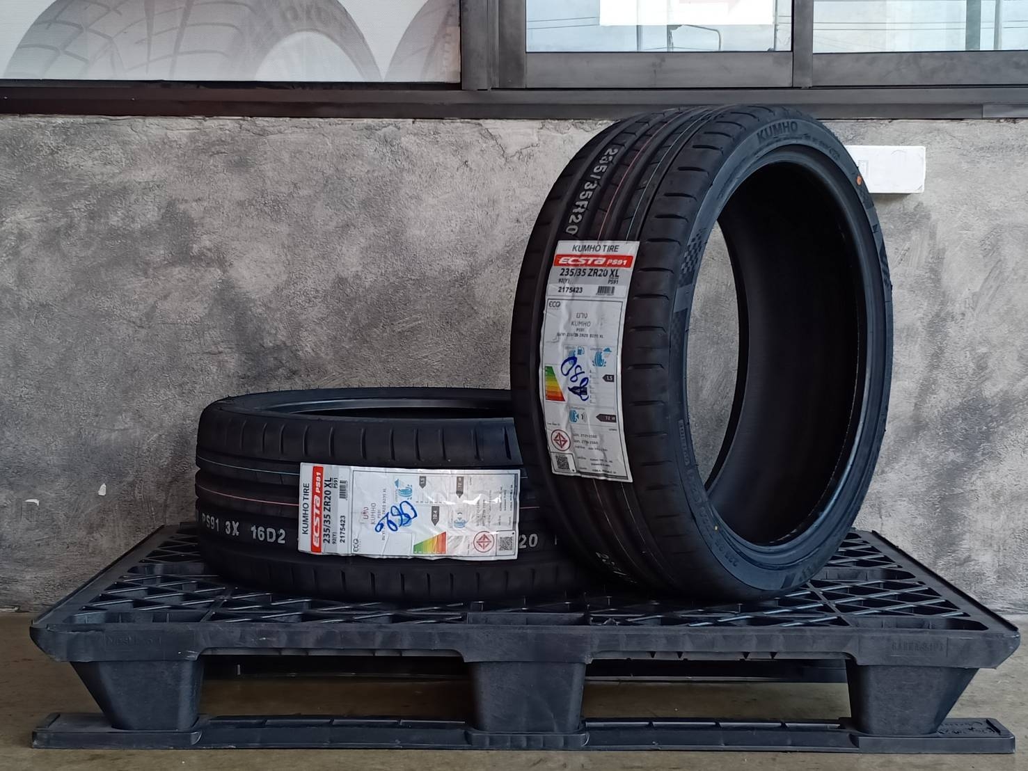 KUMHO 235/35ZR20 ECSTA PS91 XL 92Y MADE IN KOREA