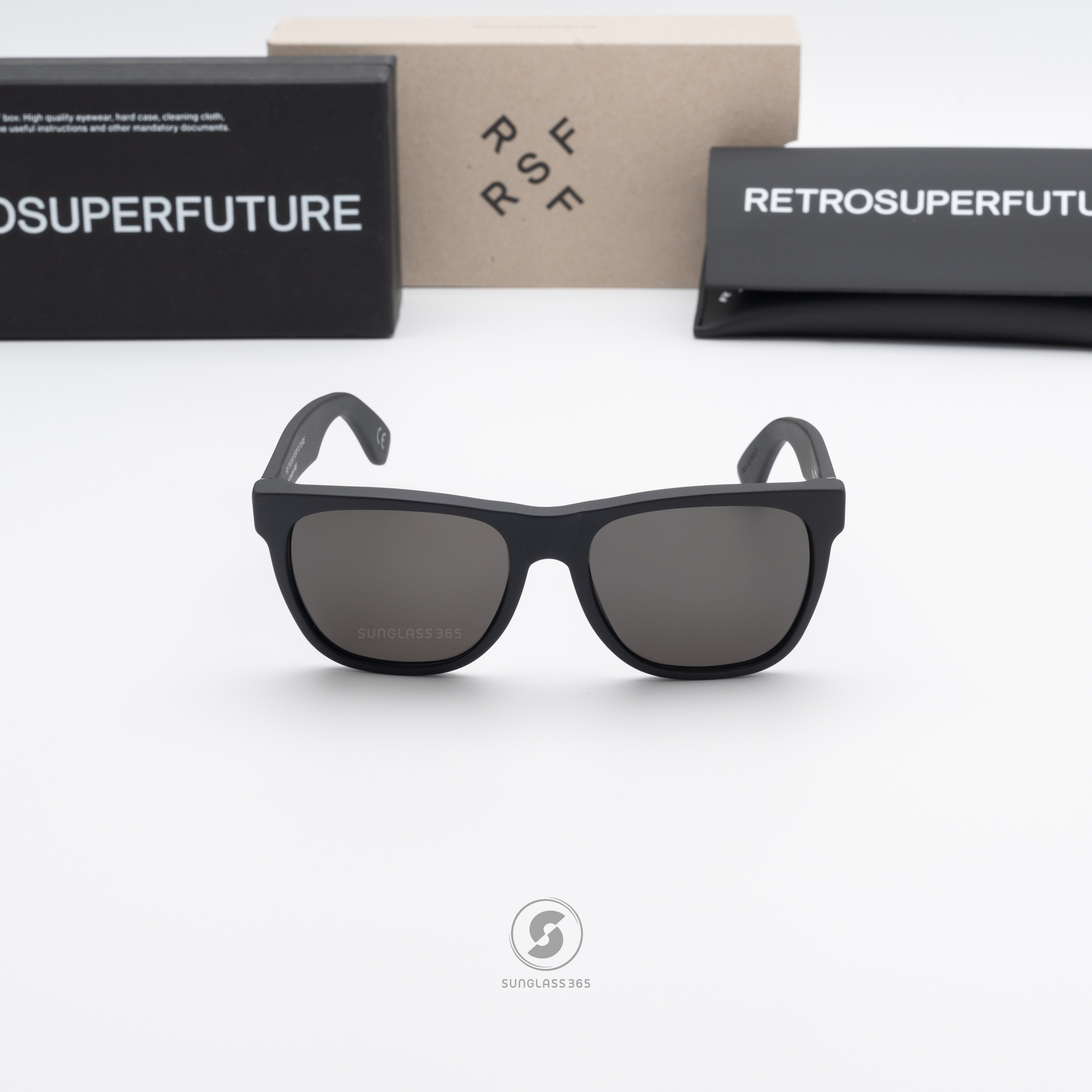 แว่นกันแดด SUPER SP PG9 Classic Black Matte