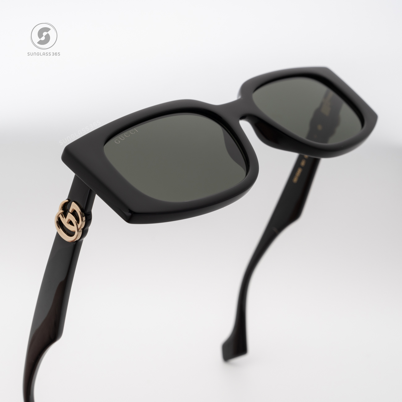 แว่นกันแดด Gucci GG1534S 001