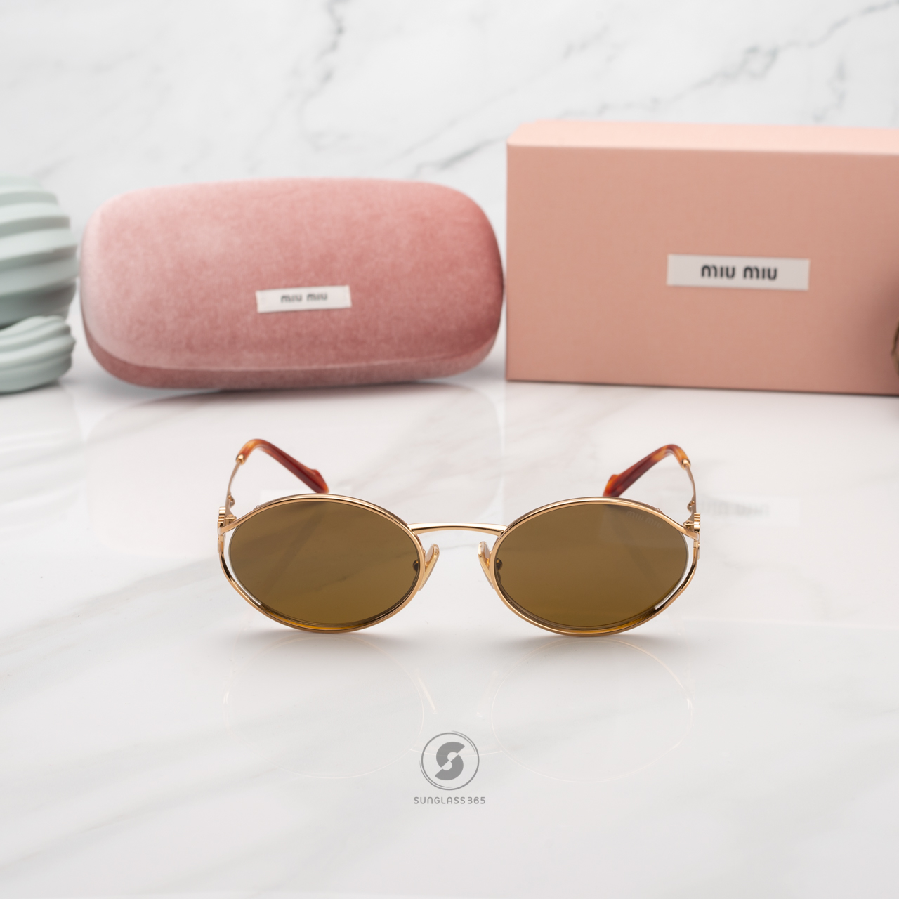 แว่นกันแดด Miu Miu Logo MU52YS 7OE01T