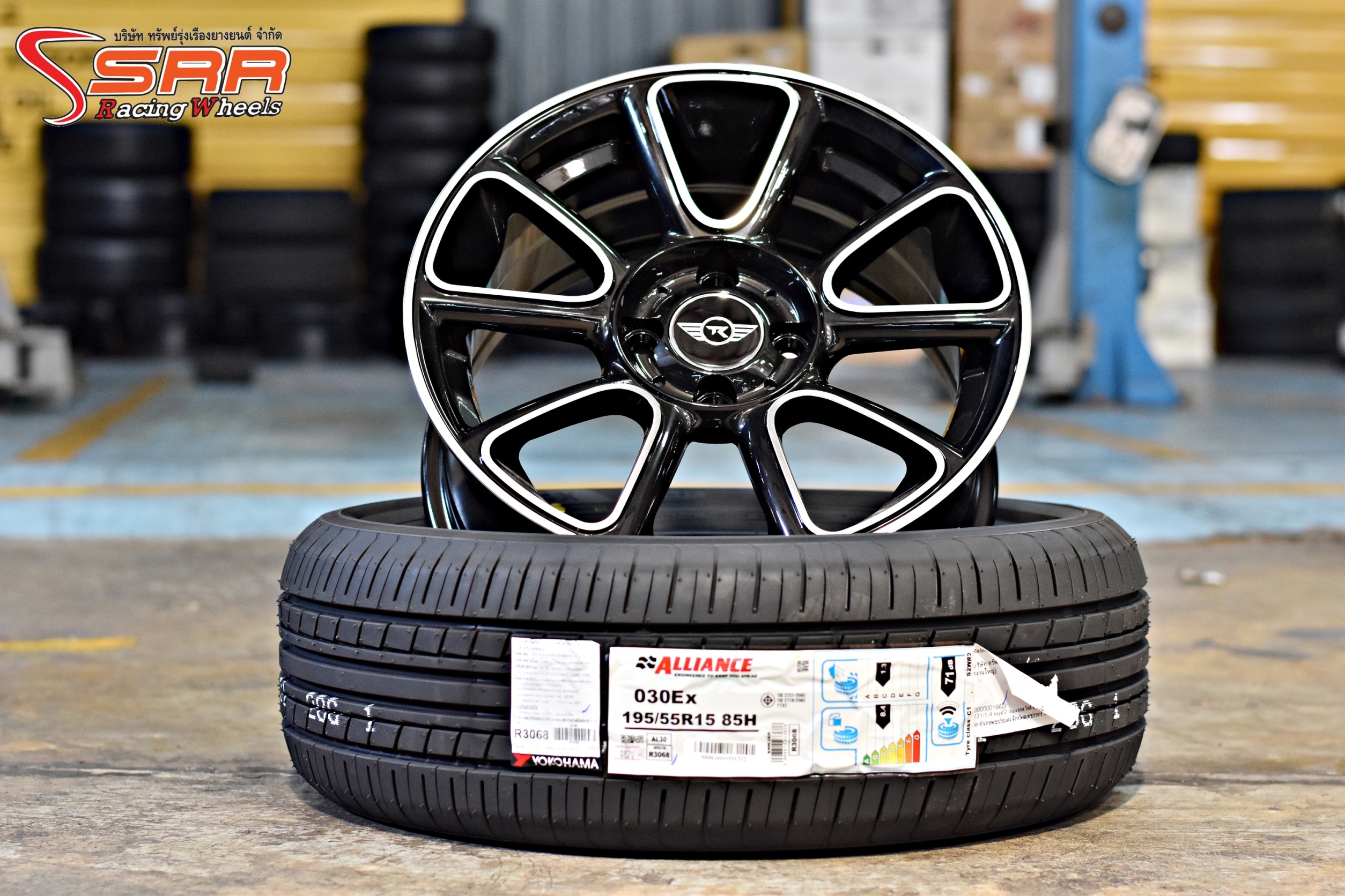 ล้อ TK DOLPHIN ขอบ15 พร้อมยาง YOKOHAMA ชุดละ 19,000 บาท