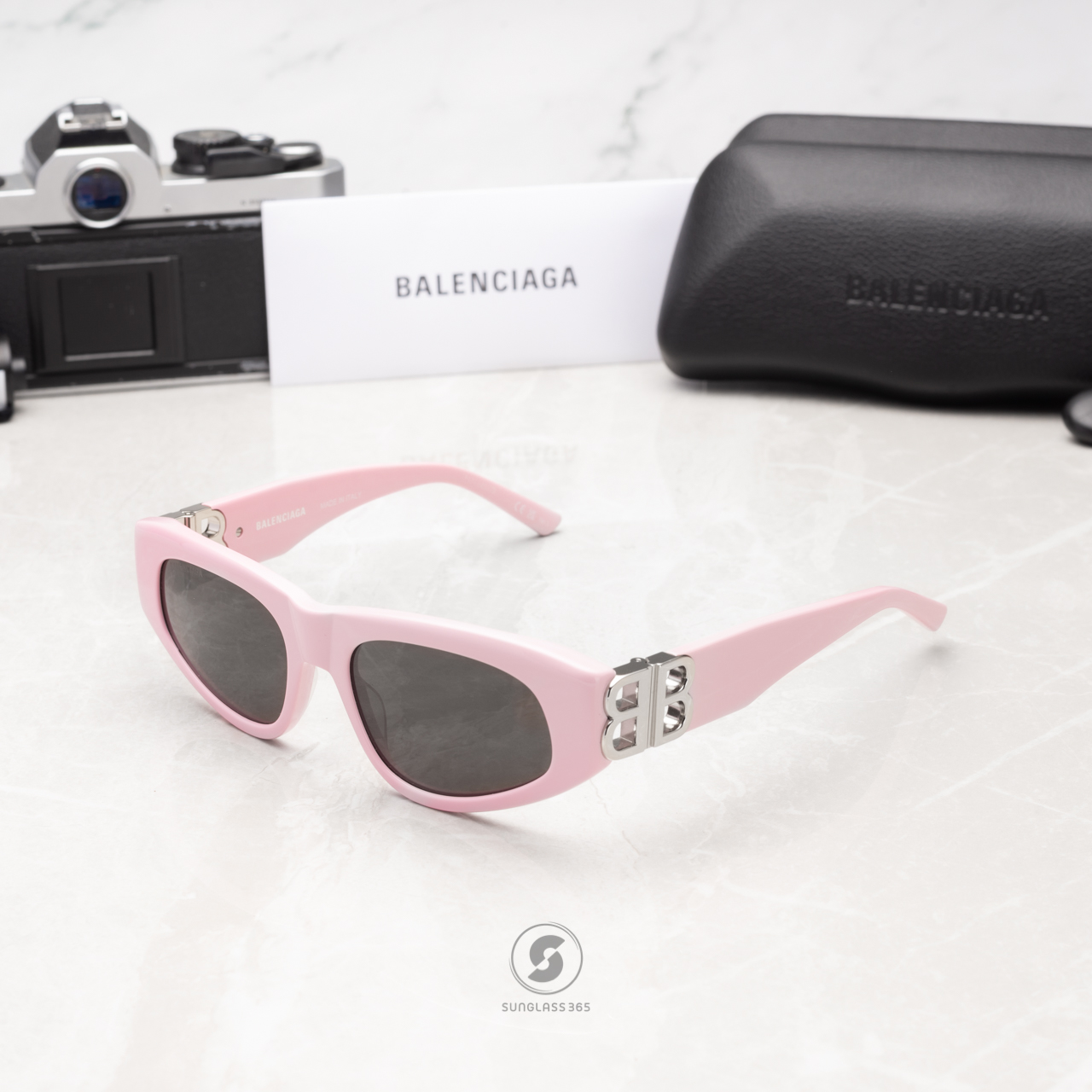 แว่นกันแดด Balenciaga Dynasty D-Frame BB0095S 013