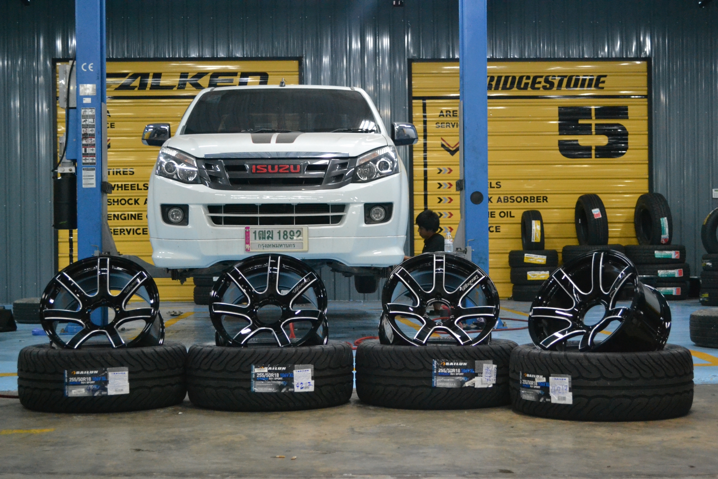 ล้อใหม่ CTR RT CONCAVE ขอบ18