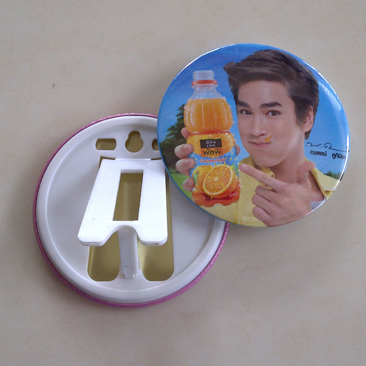 เข็มกลัดกรอบรูป 7.5 cm