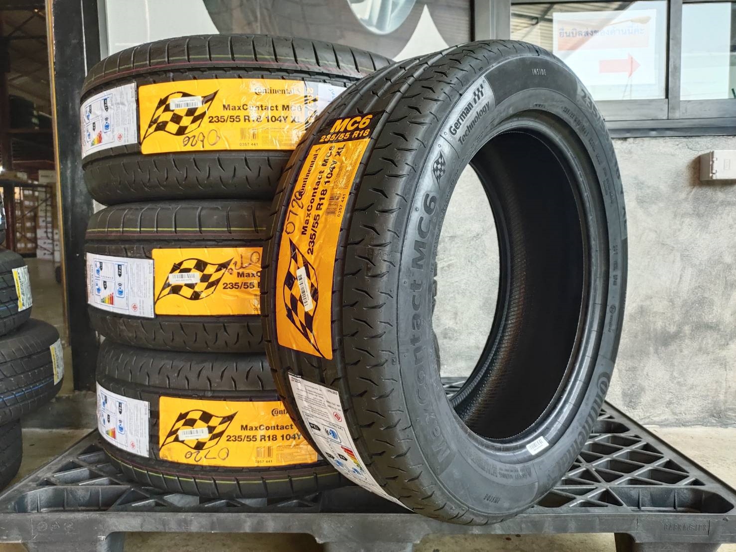 CONTINENTAL MAXCONTACT MC6 235/55R18 ปี20