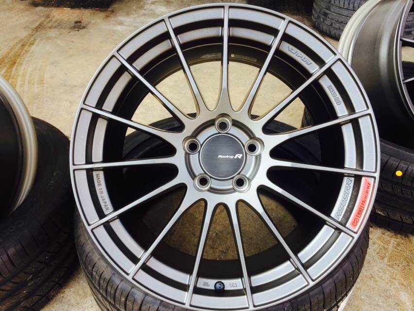 ล้อแท้ ENKEI RS05RR ขอบ18