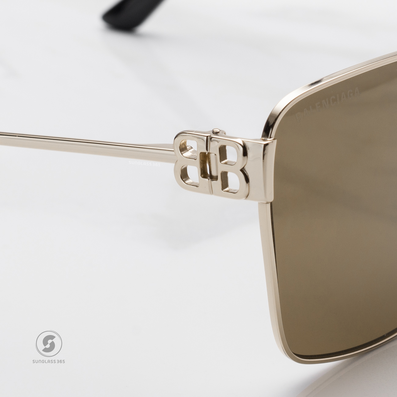 แว่นกันแดด Balenciaga BB0338SK 003