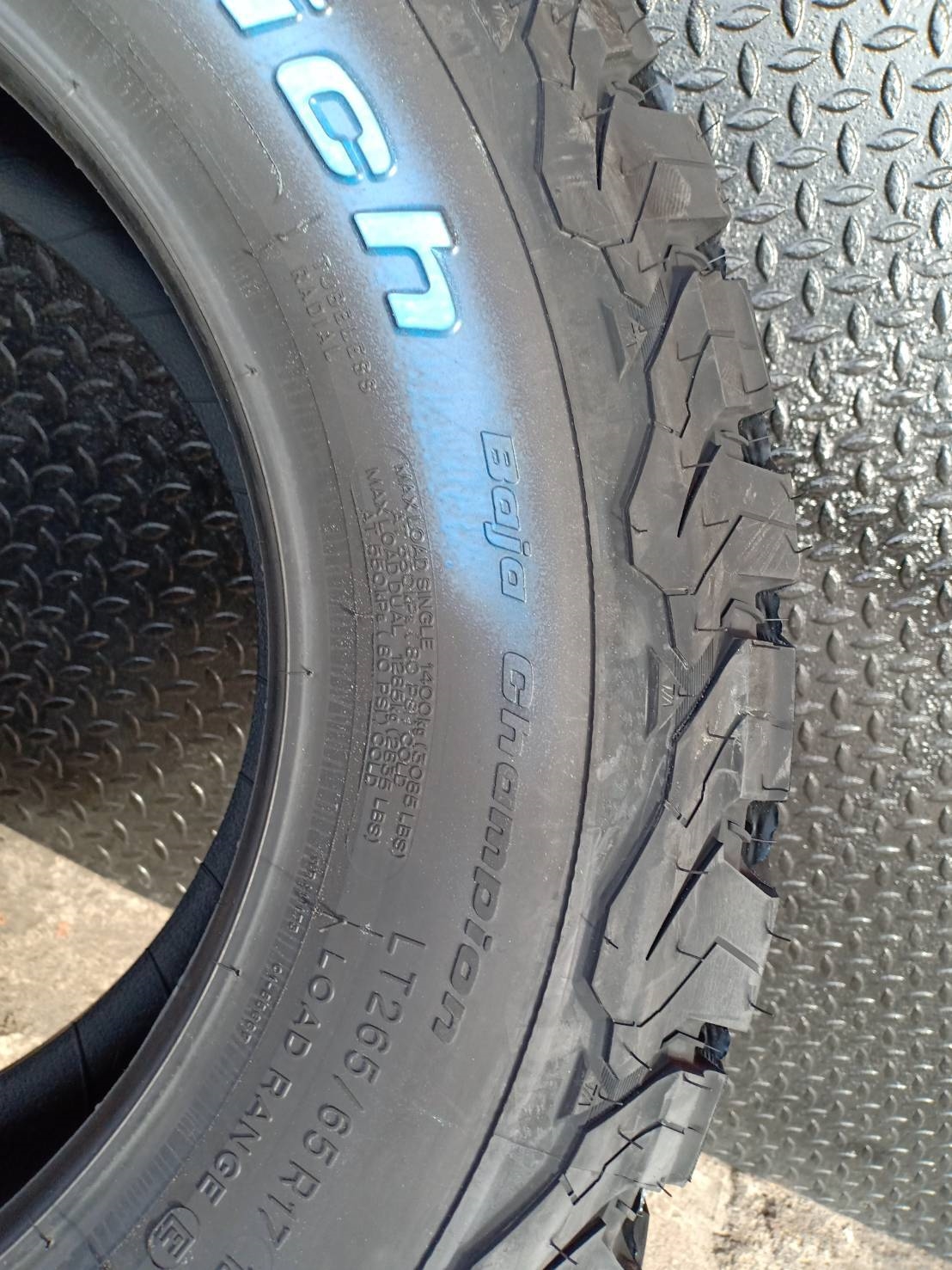 ยางมาใหม่ BF GOODRICH KO2 265/65-17 ราคาถูก