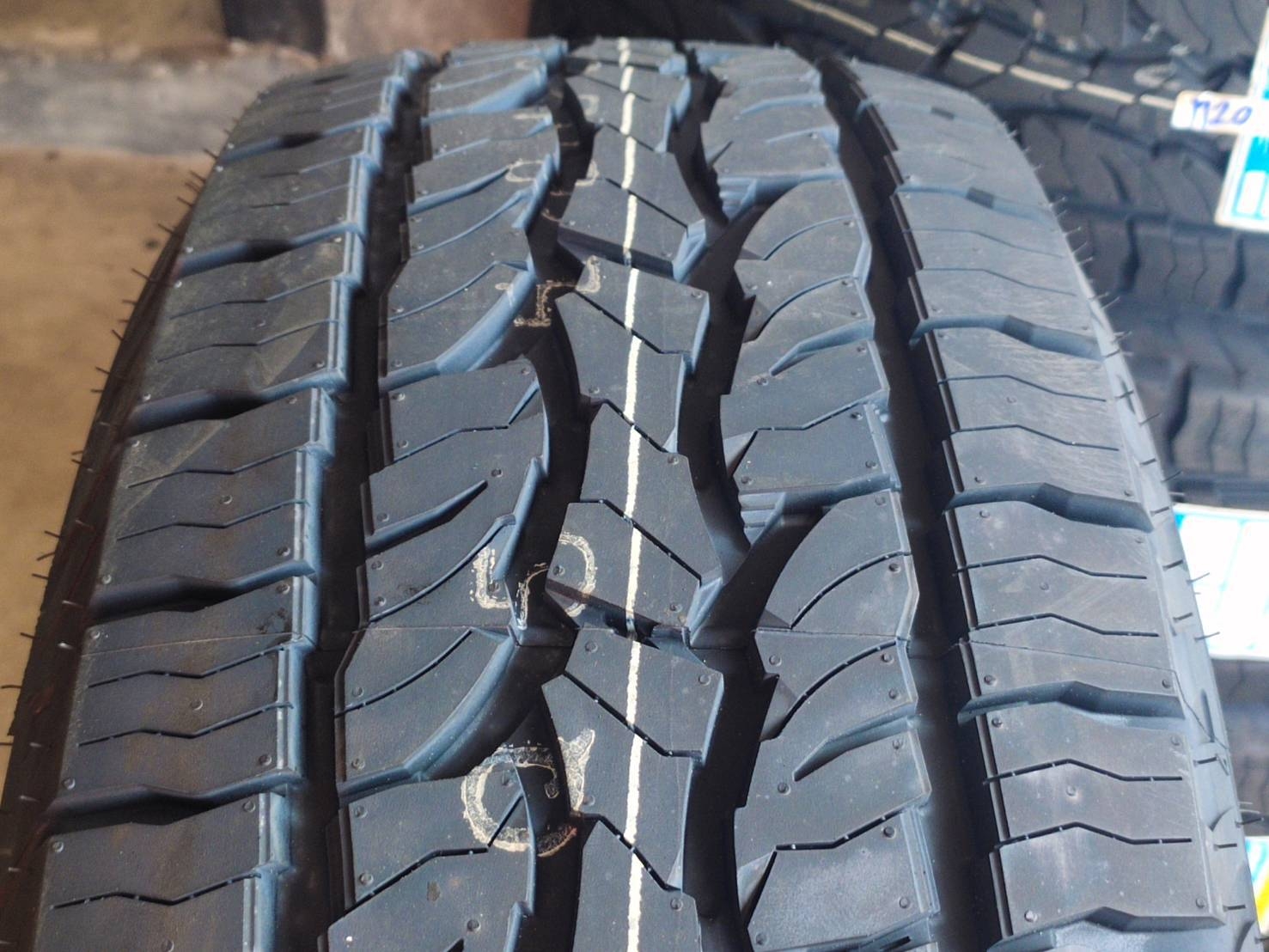 DUNLOP GRANDTREK AT5 255/70R16