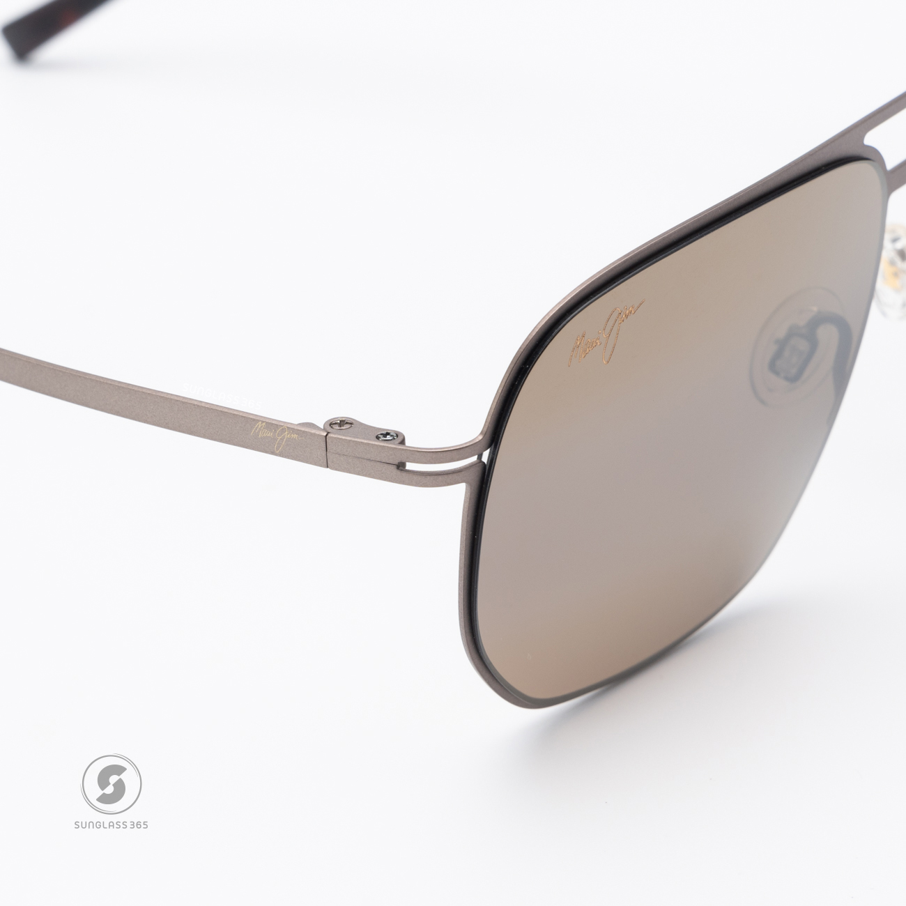 แว่นกันแดด Maui Jim SHARK'S COVE MJ H605 01 HCL Bronze