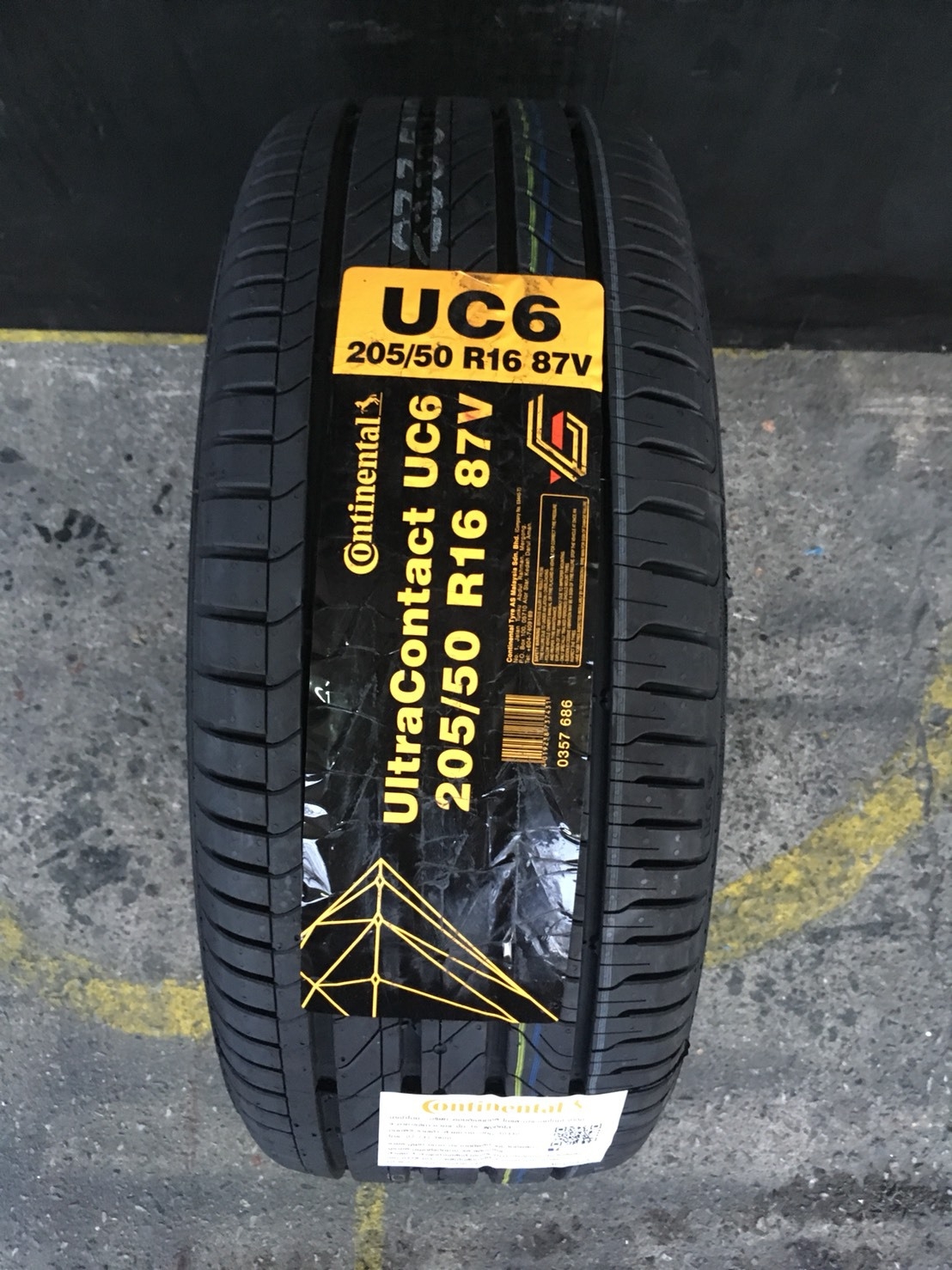 CONTINENTALULTRA CONTACT UC6 205/50-16 เส้น 2750 ปกติ 3500 ปี18