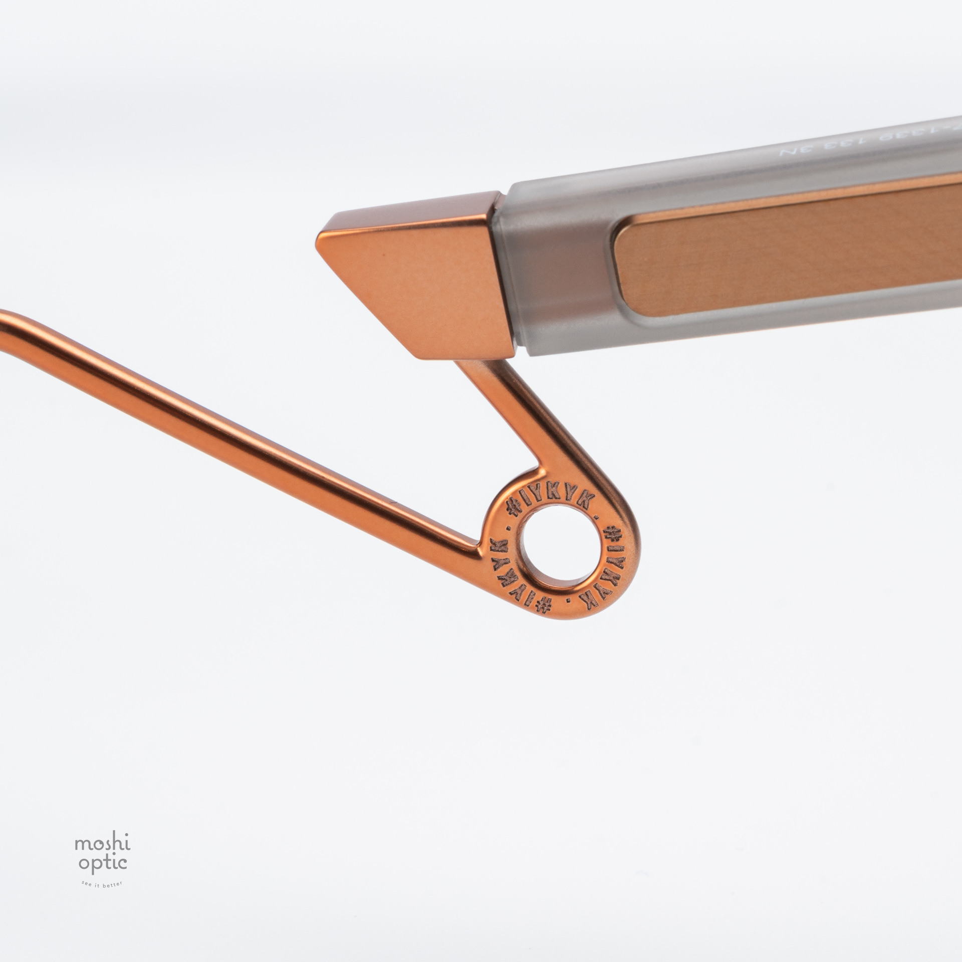 Oakley BXTR METAL OO9237-13 Prizm Grey