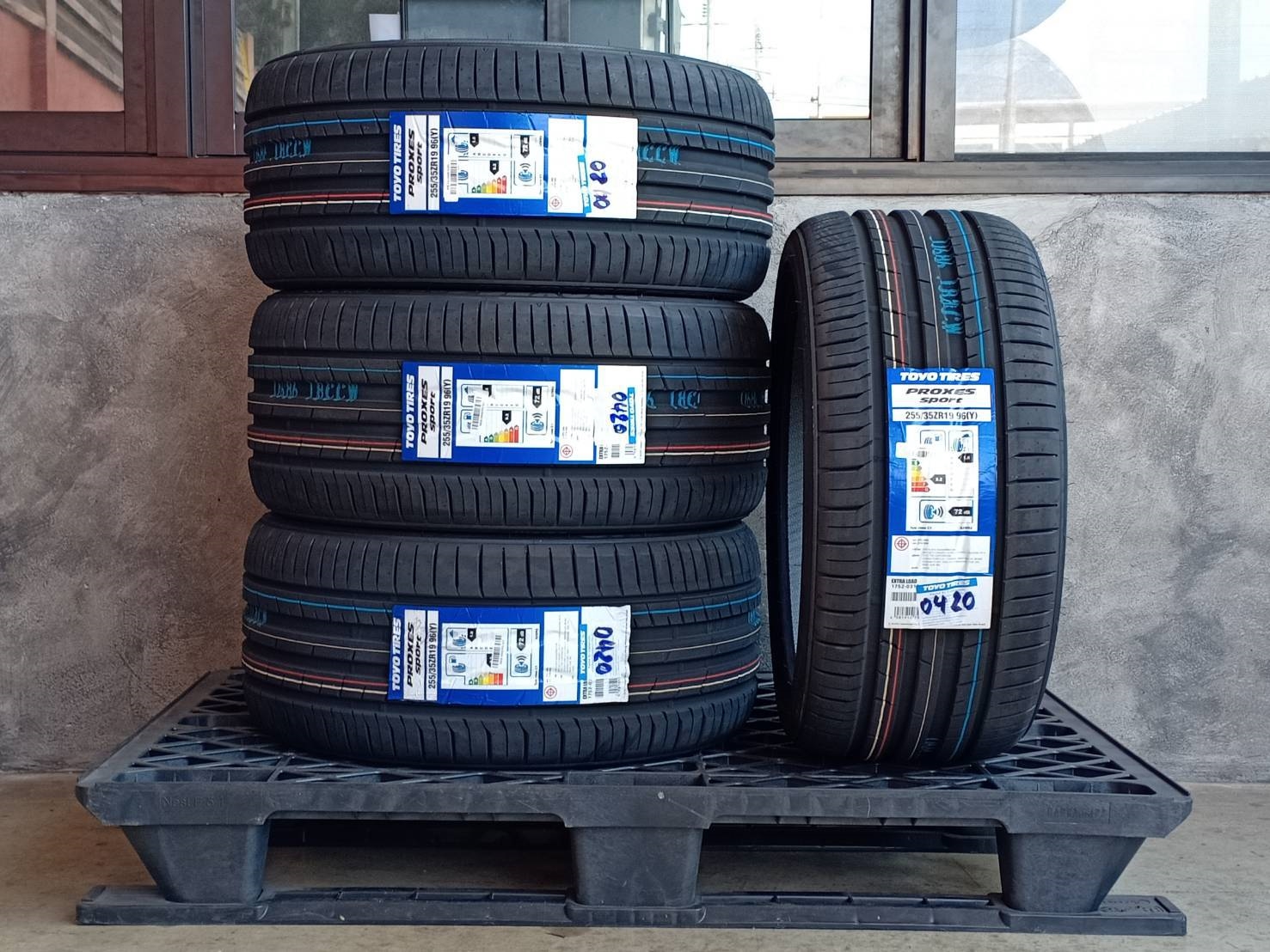 TOYO 255/35ZR19 PROXES SPORT 96Y MADE IN JAPAN