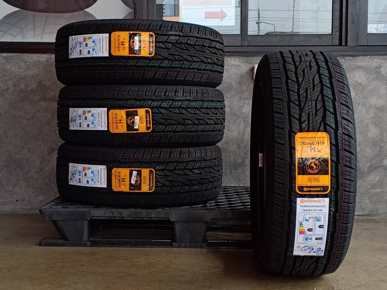 CONTINENTAL 265/60R18 CROSS CONTACT LX2 114H MADE IN MALAYSIA