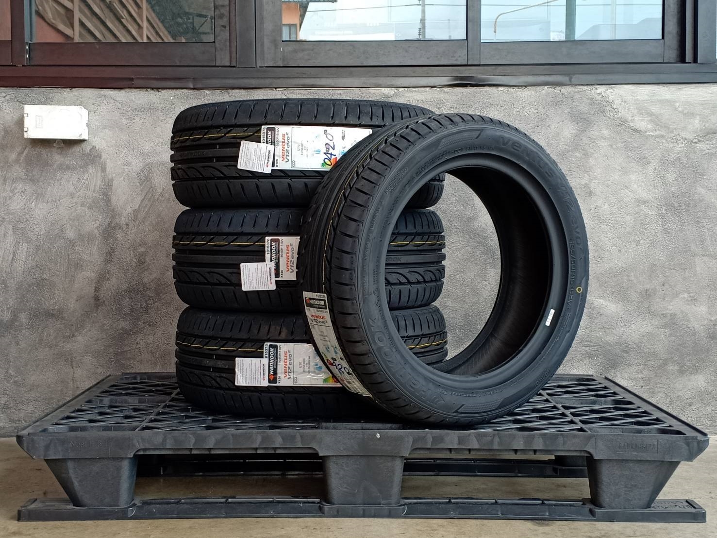 HANKOOK 195/50R15 VENTUS V12 EVO2 82V MADE IN KOREA